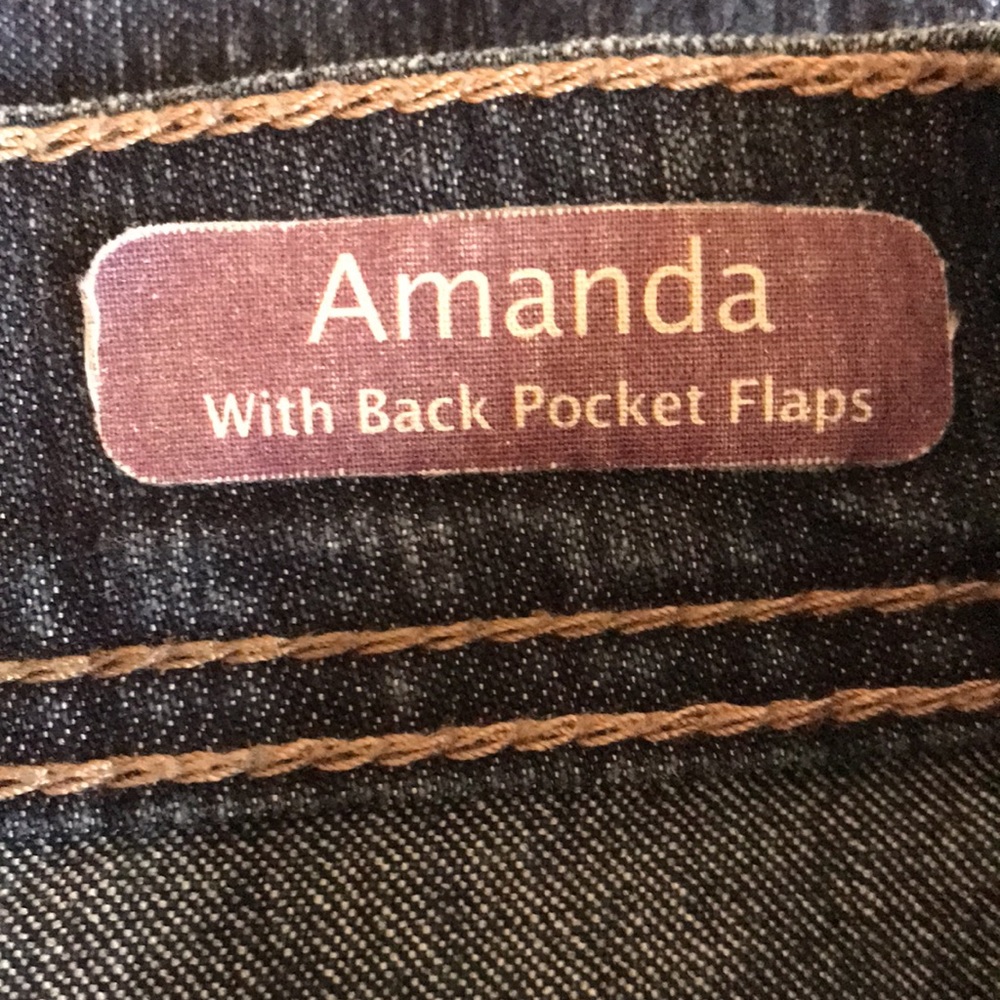 Gloria Vanderbilt “Amanda” Jeans - Picture 6 of 15